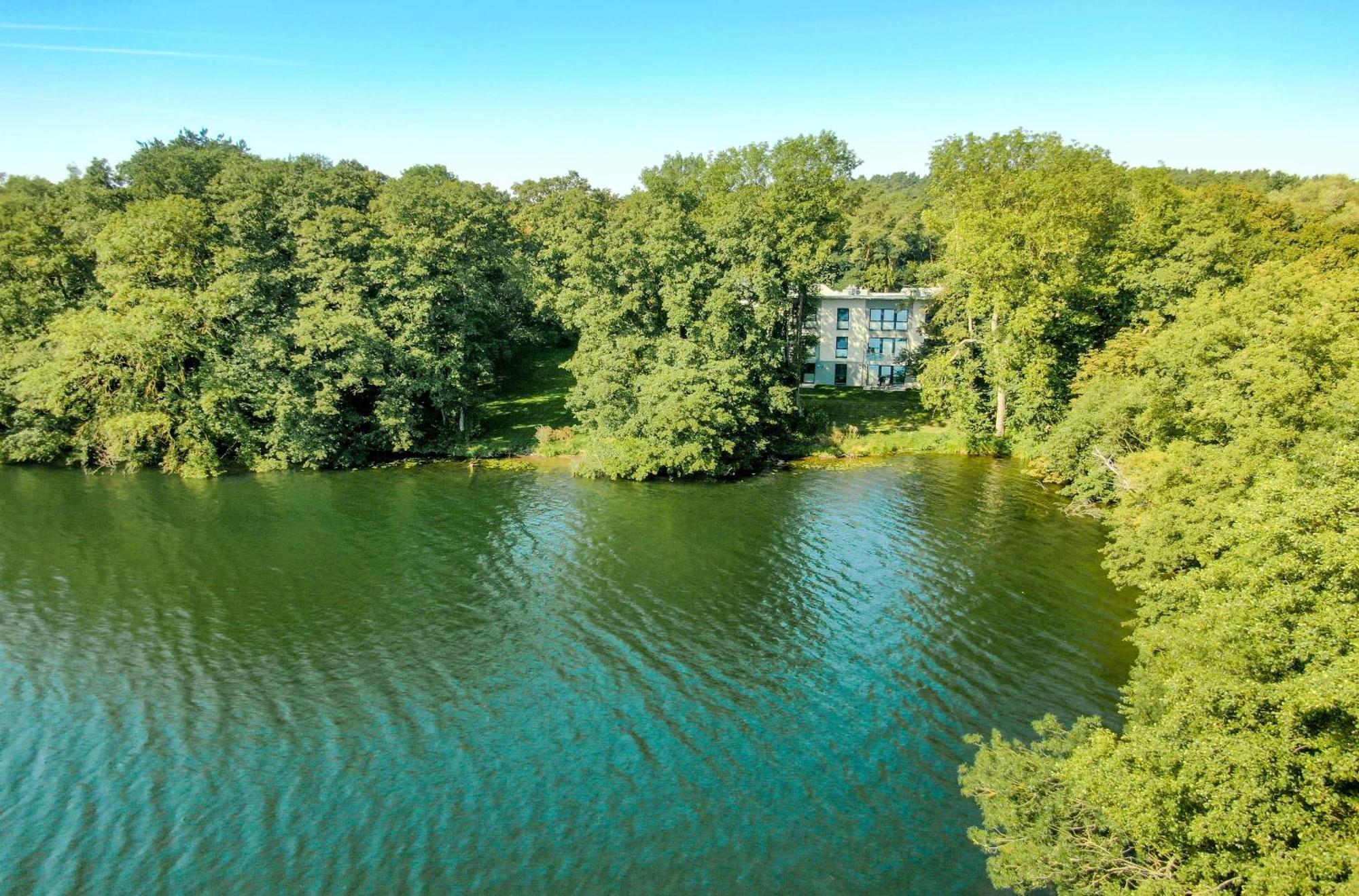 Gluecksraum - Modernes Apartment Mit Panoramablick, Kamin & Wohlfuehlambiente Krakow am See Zewnętrze zdjęcie